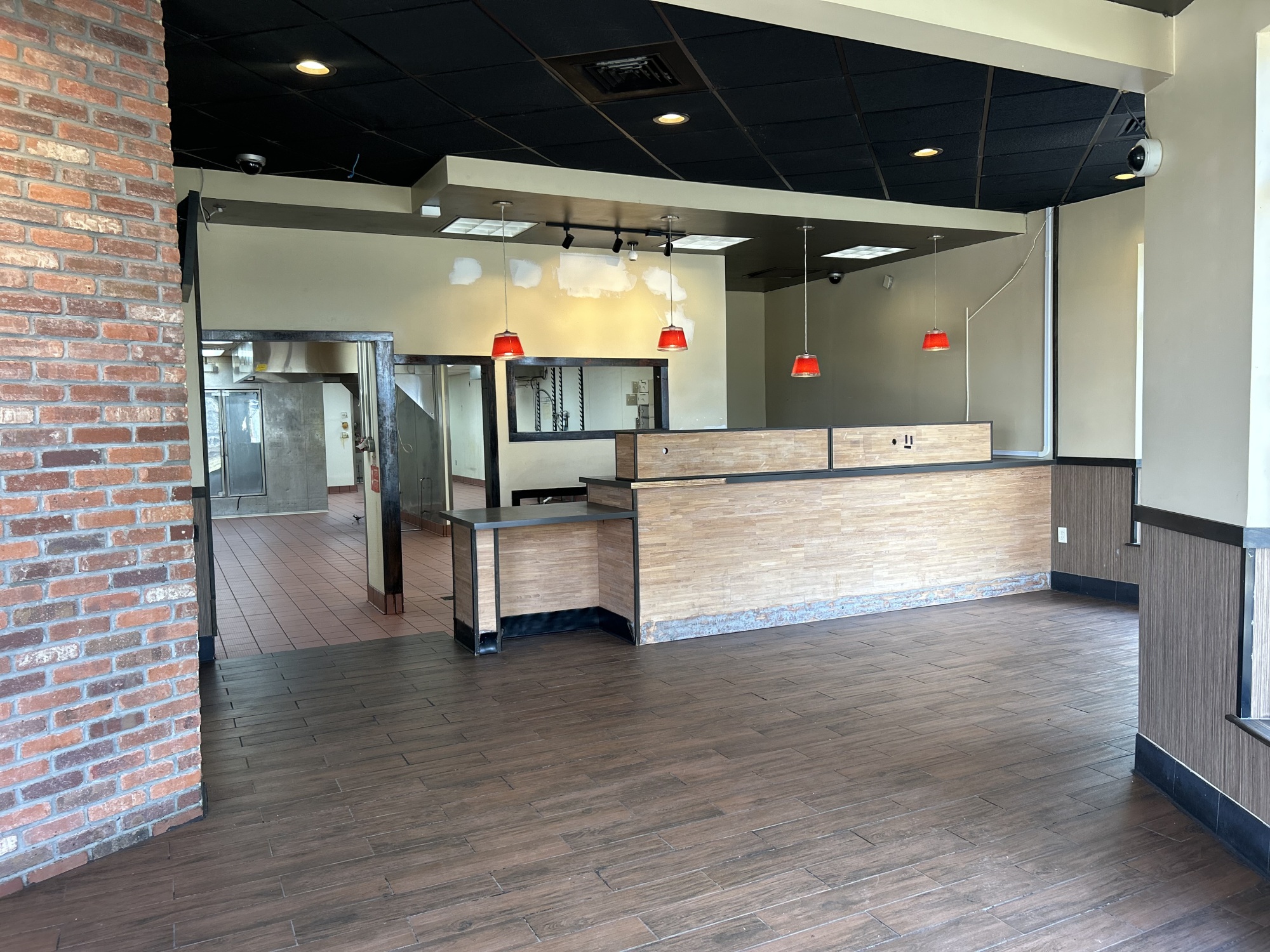 211 Providence Rd Ste 14 Chesapeak, VA 23325