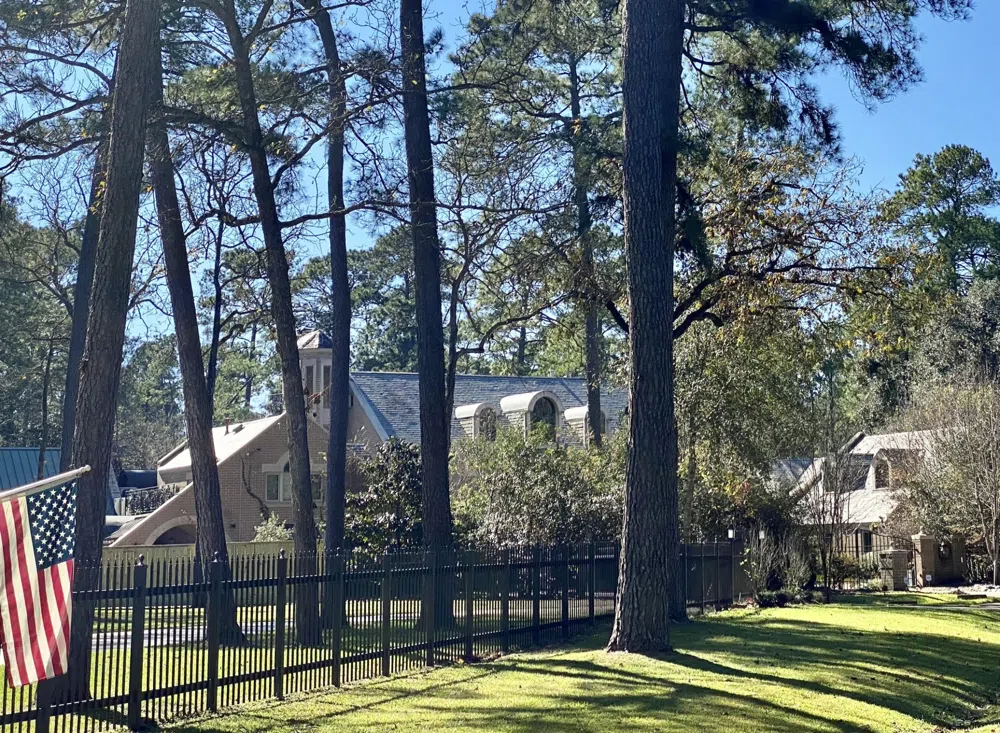 2802 Valley Drive Kingwood, Texas 77339