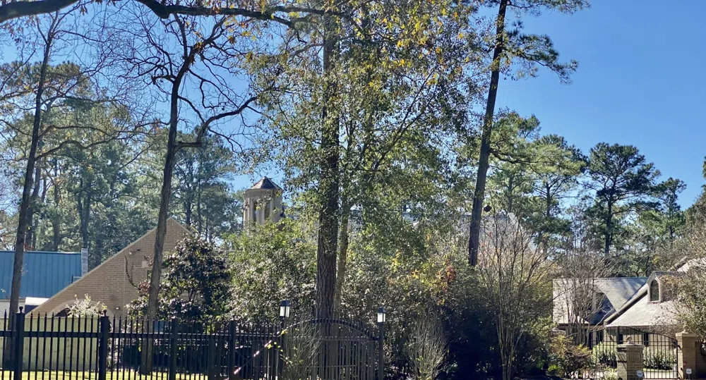 2802 Valley Drive Kingwood, Texas 77339