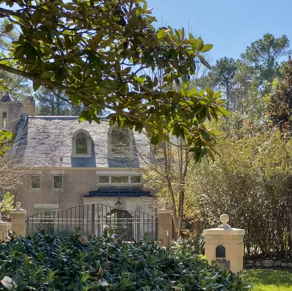 2802 Valley Drive Kingwood, Texas 77339