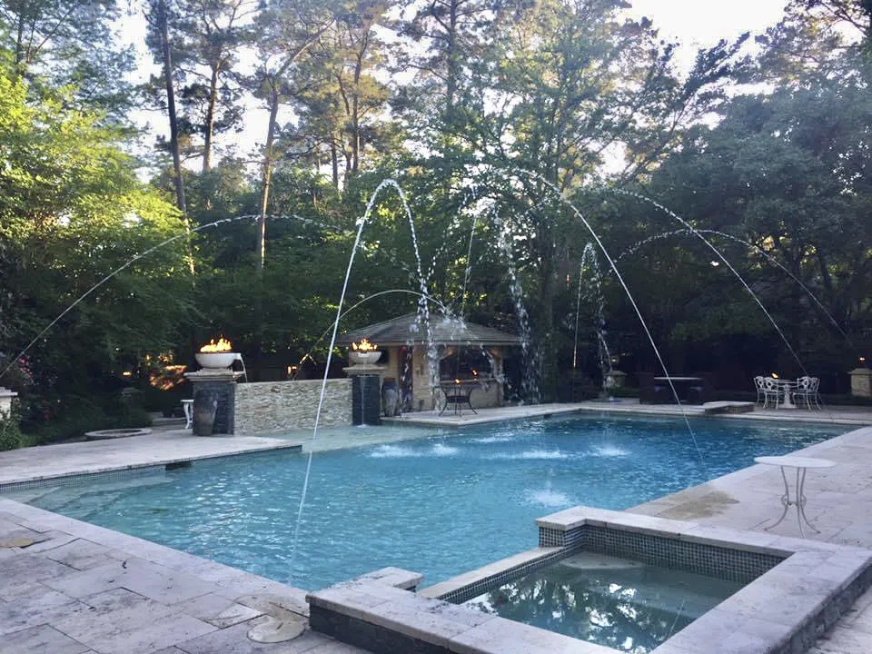 2802 Valley Drive Kingwood, Texas 77339