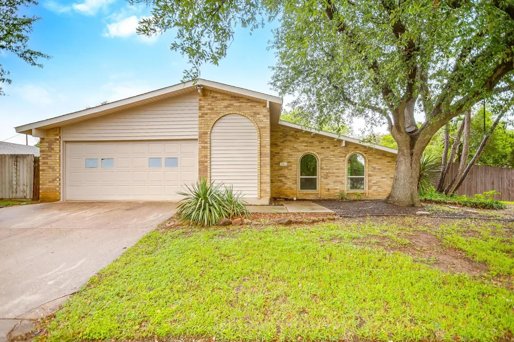 721 Spring Forest Dr