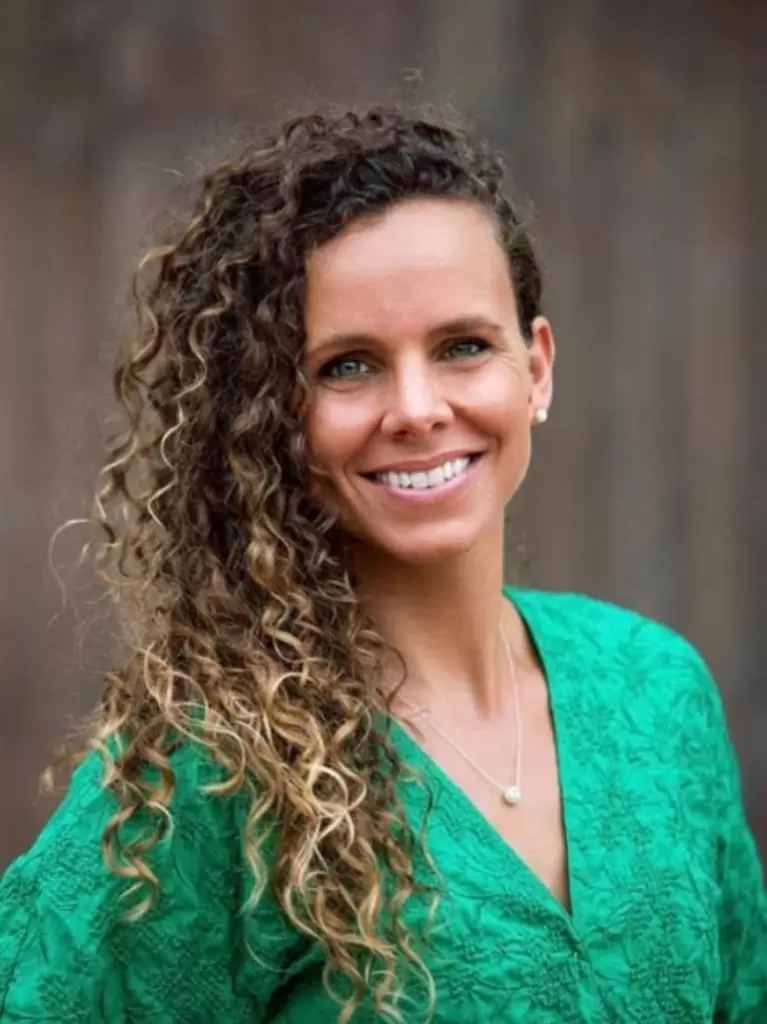 Lisa Wiebe | Old Photo