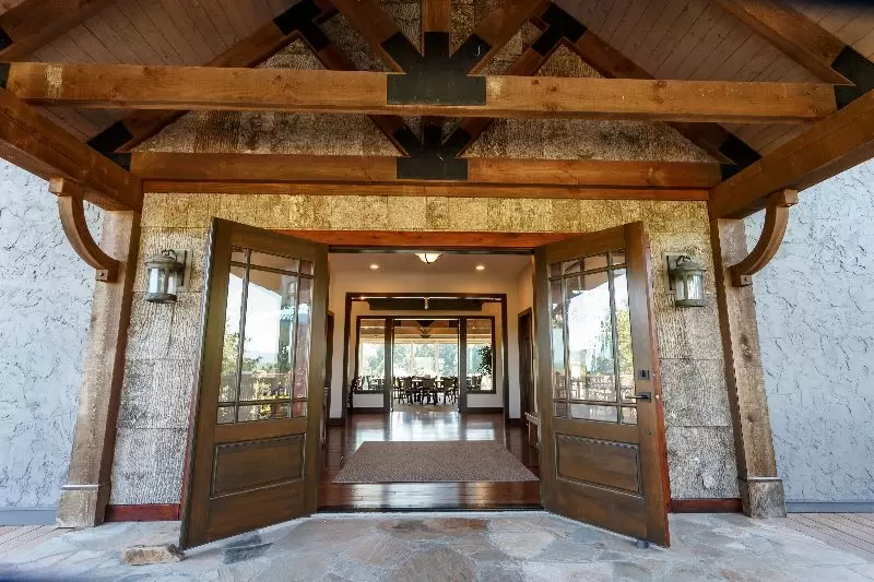 Andrew Brooks | Cummings Cove Photo