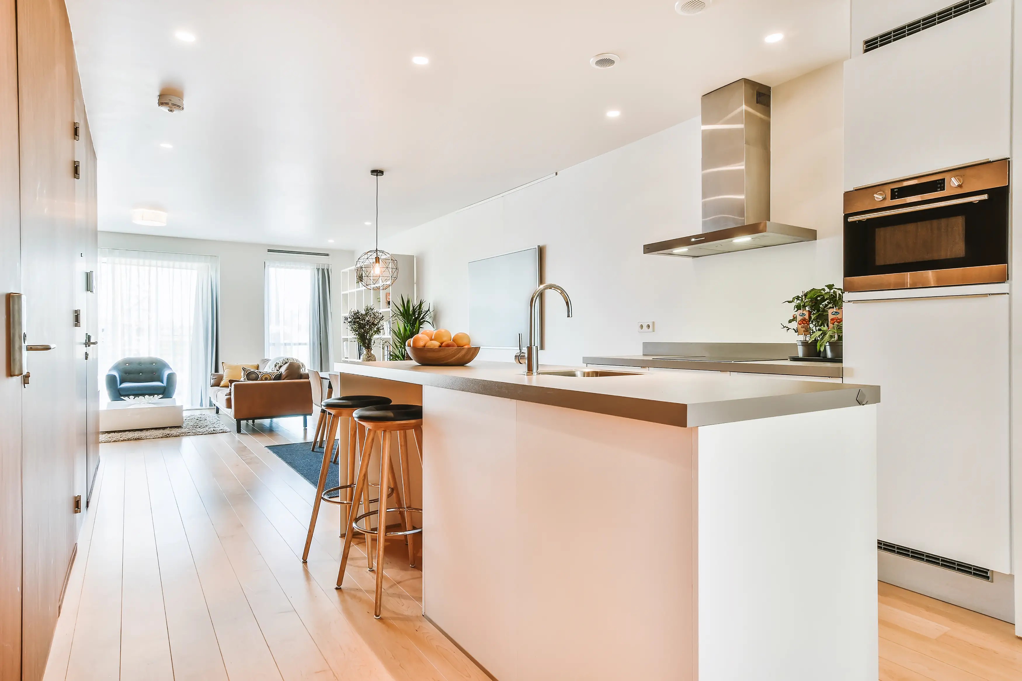 House to Home Realty Photo