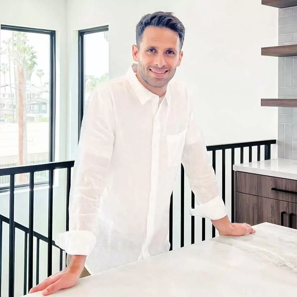 Anthony Elminoufi Photo